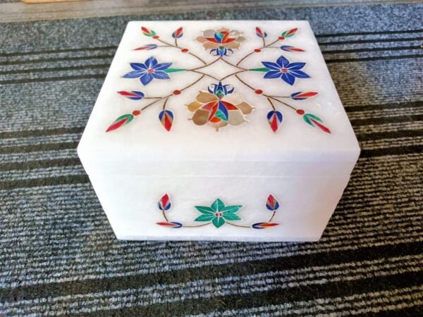 White Marble Floral inlay Work Jewellery Box for Multi Purpose Use and Perfect Gift Item for Women and Girls