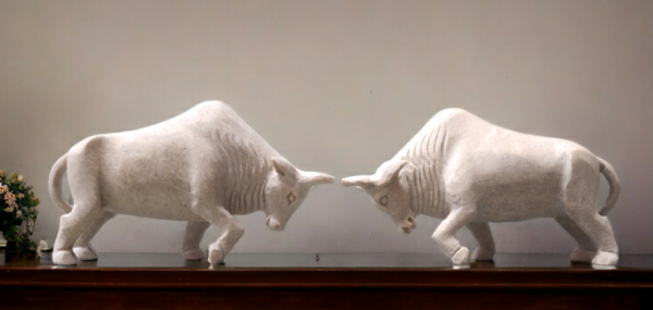Pcs Marble Showpieace Bull Antique Animal Sculpture  Set in Pair of two Pc - 6 inch
